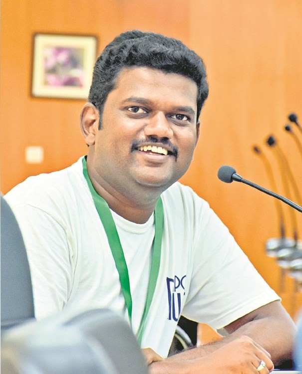 Dr. M Muthamilarasan